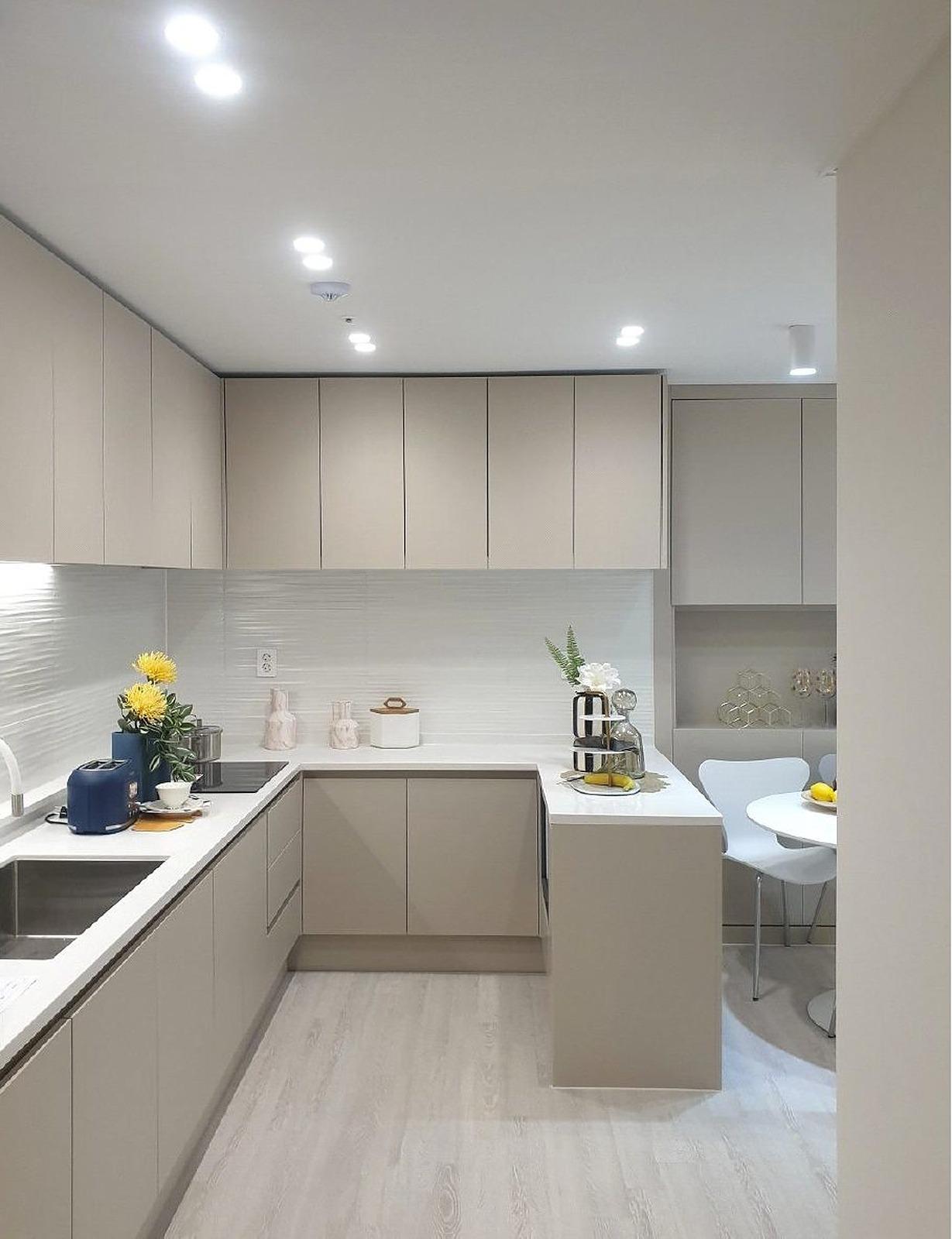Sipjeong -dong Housing Complex Bupyeong, Korea — interior by HDG