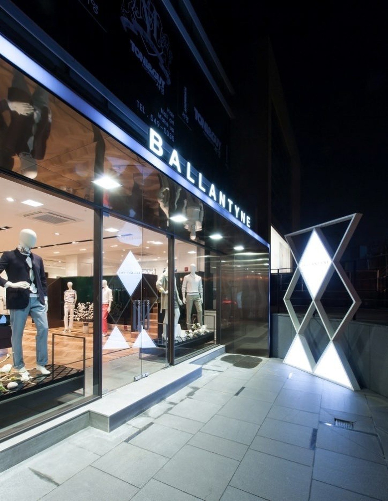 Ballantyne Seoul Korea — interior by HDG