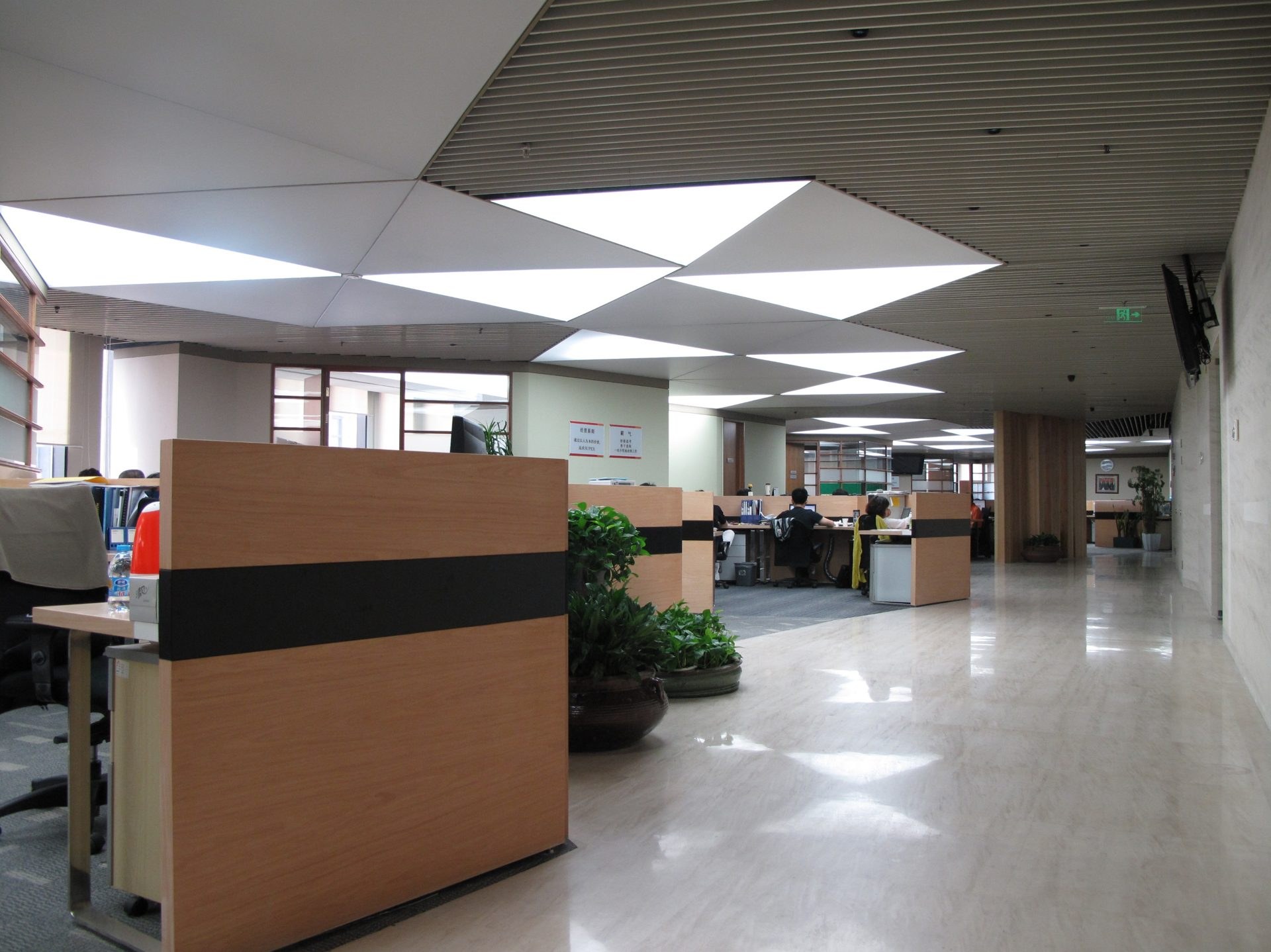SK Tower 25F, 26F Office Beijing China — interior by HDG