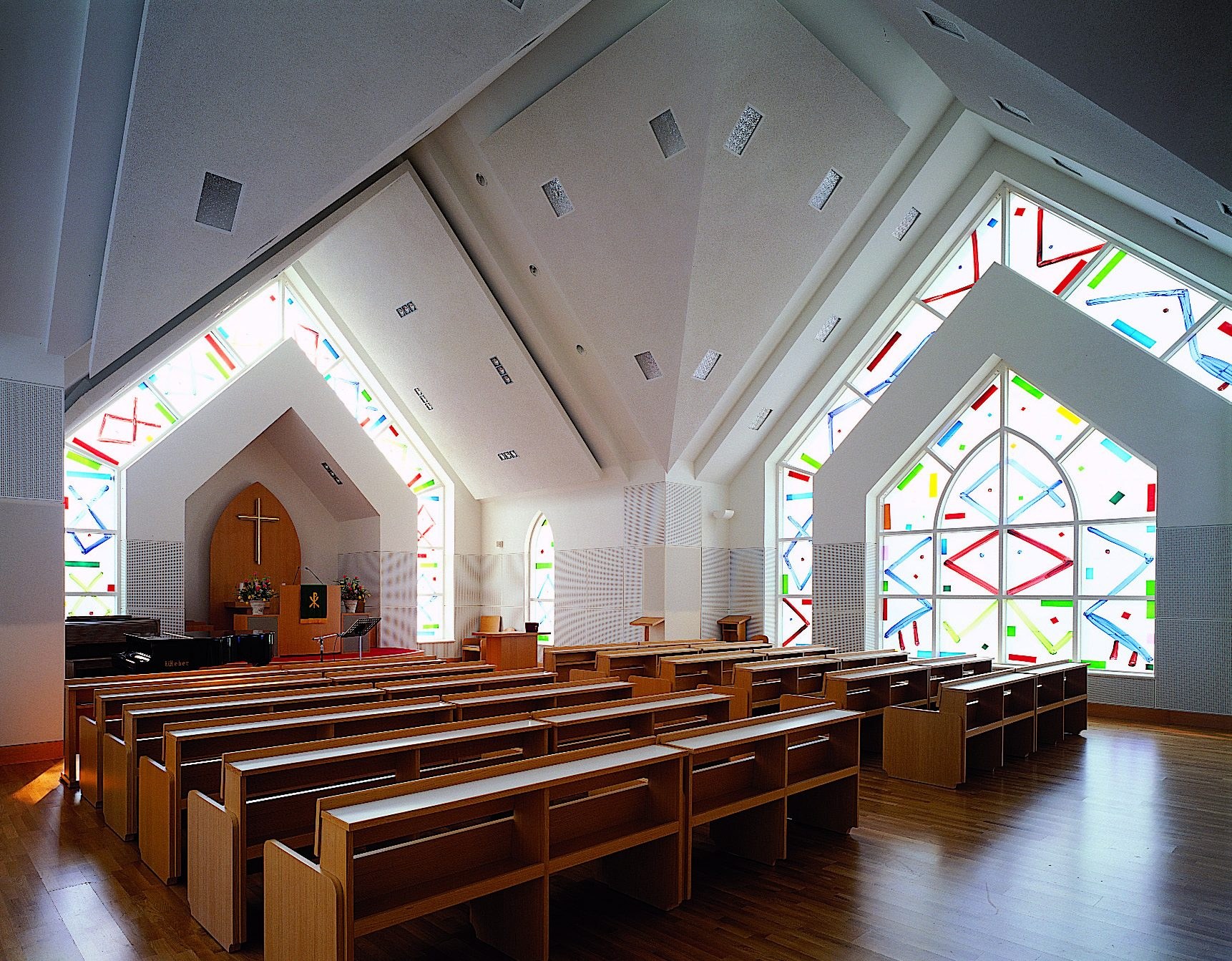 Hansol Oak Valley Bongpyong Korea — interior by HDG