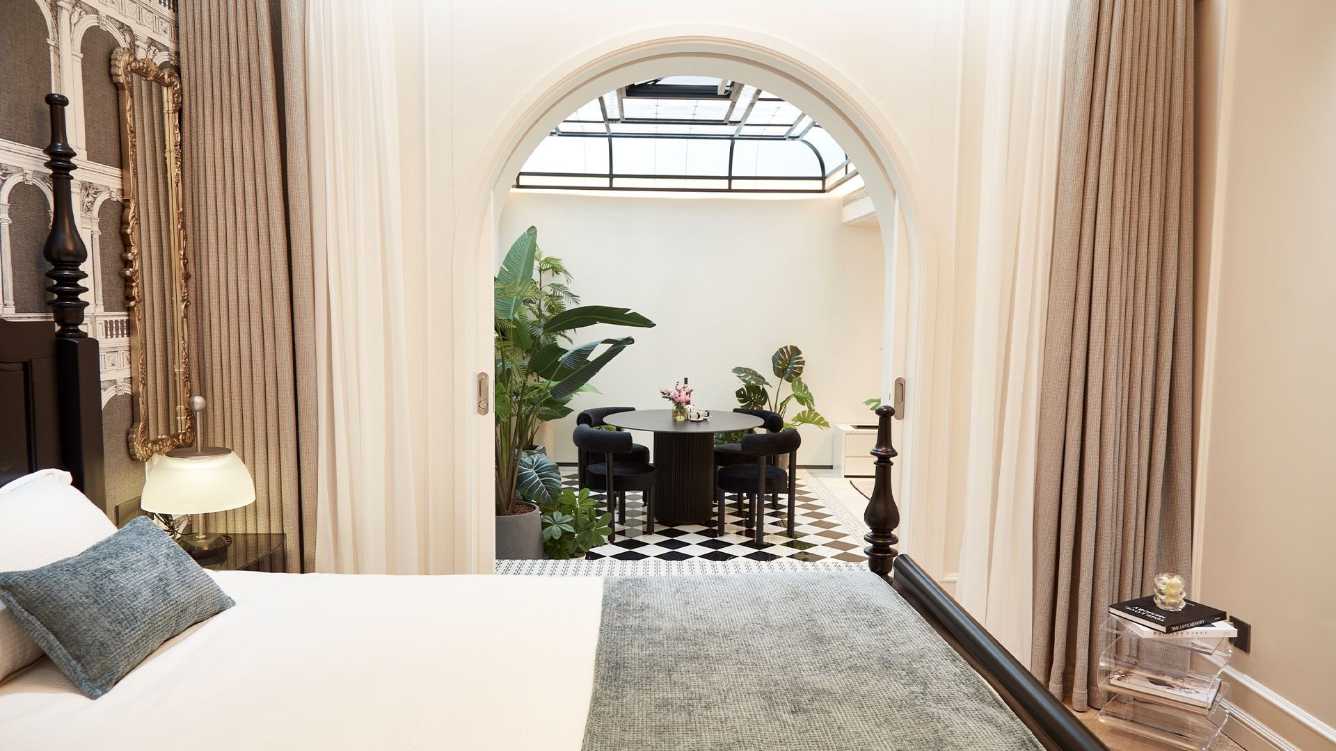 Ruiyuefu House, China — interior by HDG