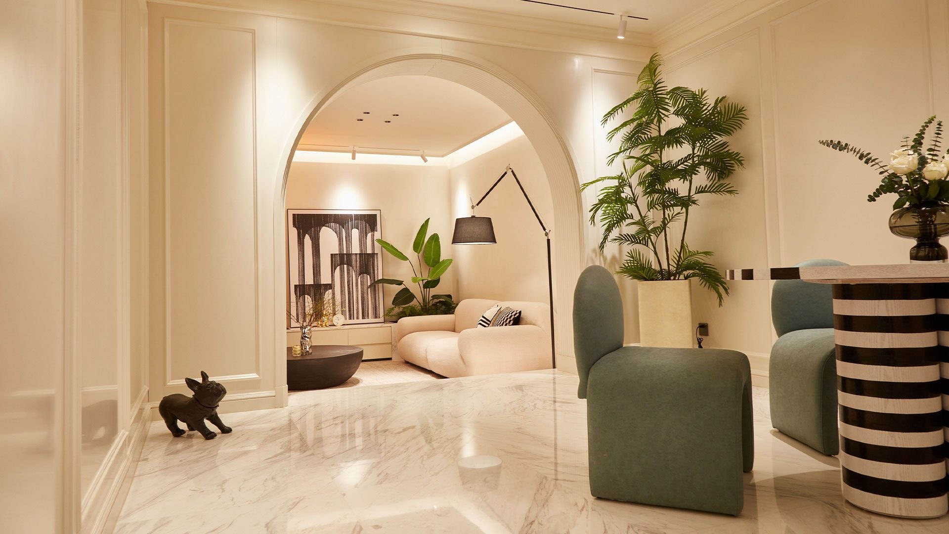 Ruiyuefu House, China — interior by HDG