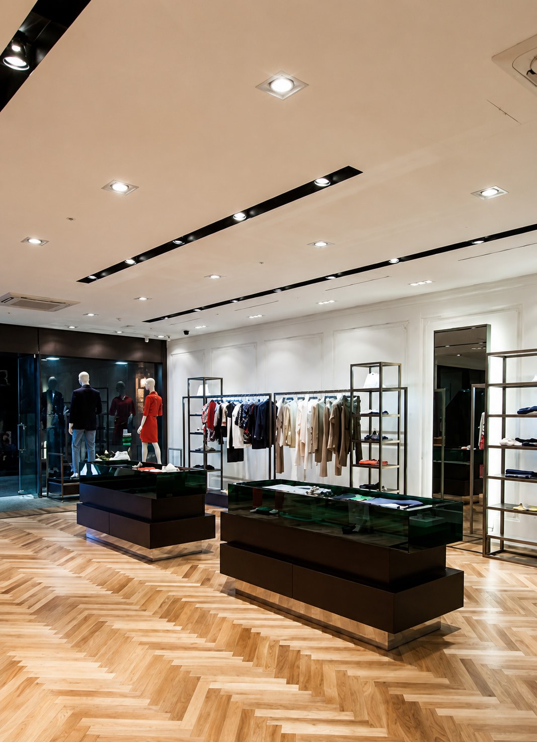 Ballantyne Seoul Korea — by HDG