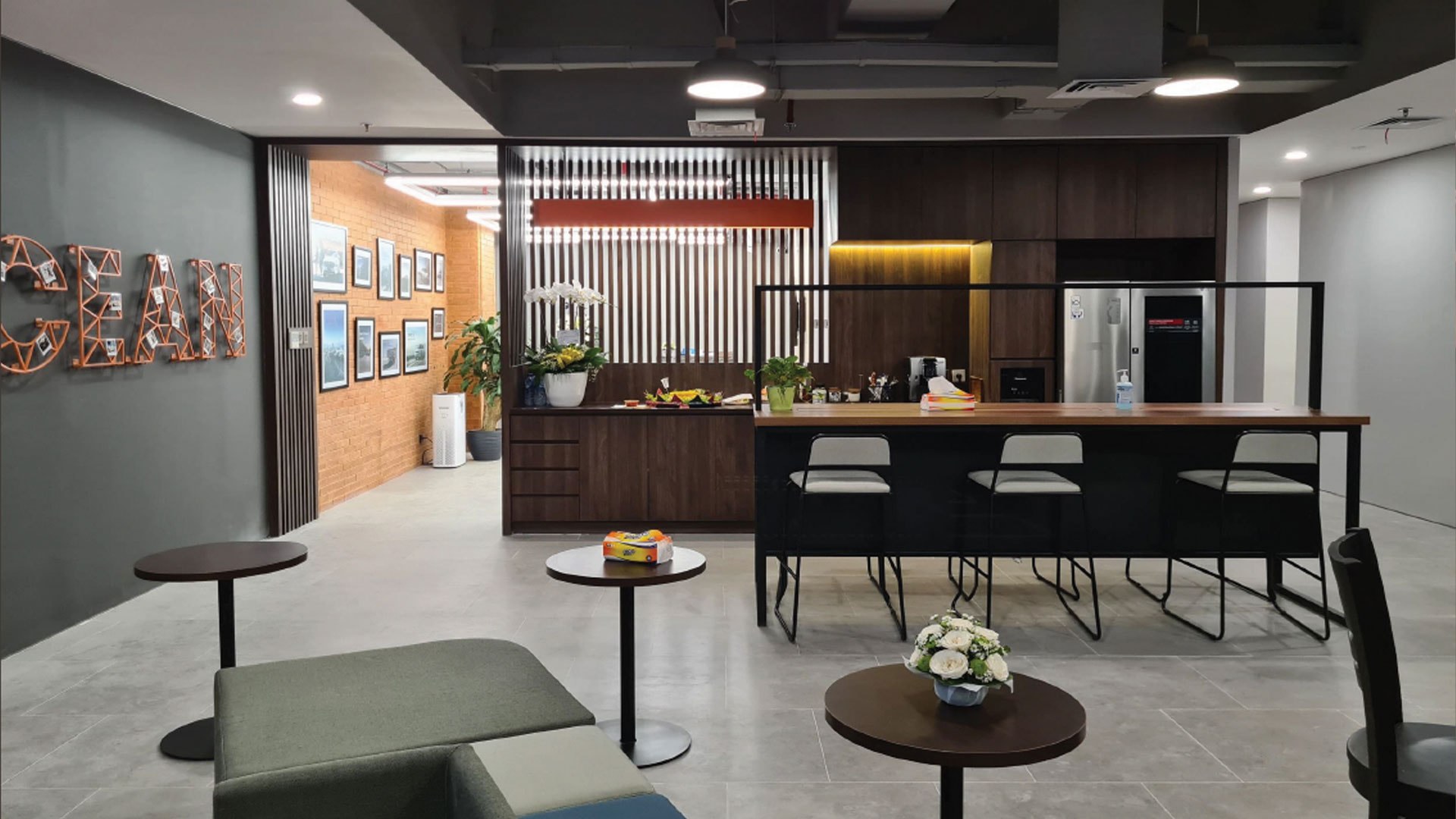 Innocean Office, Jakarta — by HDG