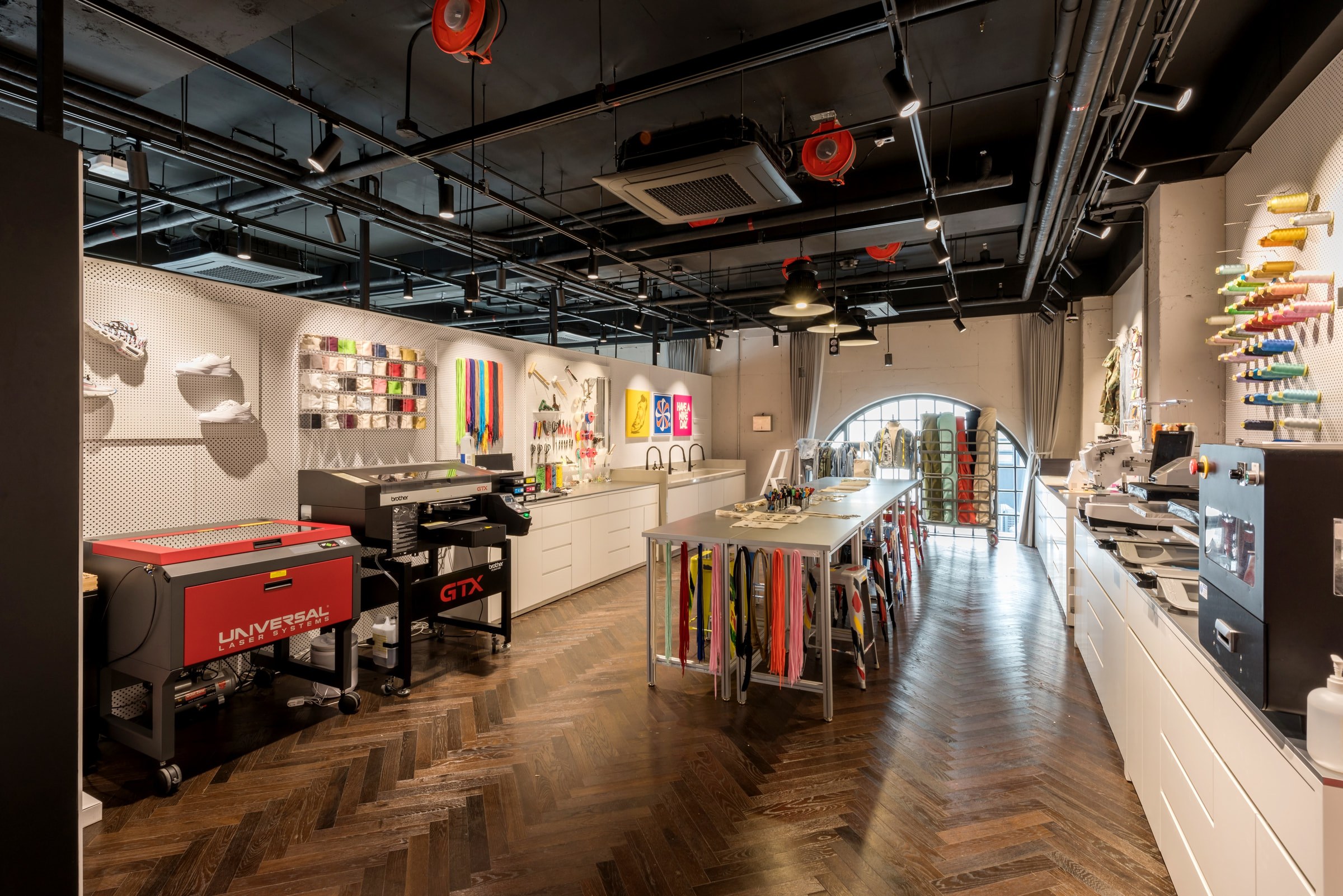 NIKE Circle 81 Seoul Korea — by HDG