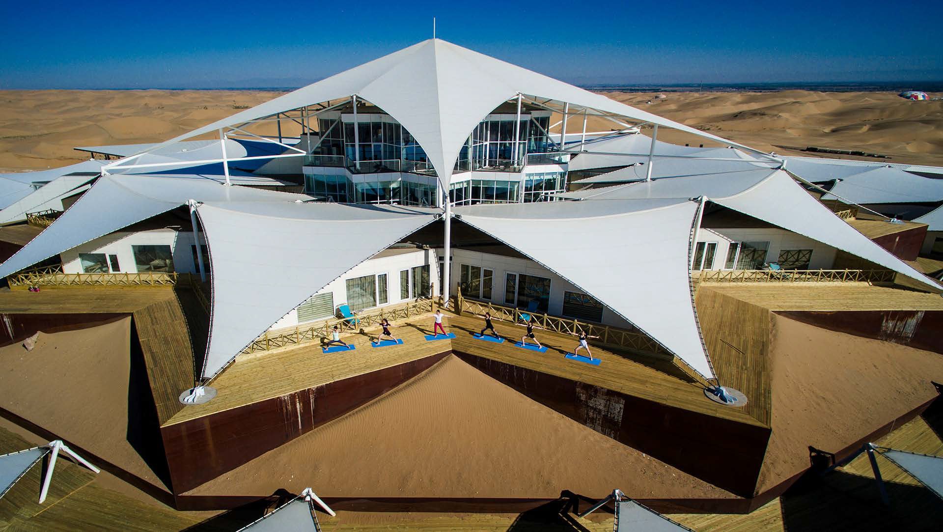 Xingshawan Desert Lotus Hotel Eerduosi China — by HDG
