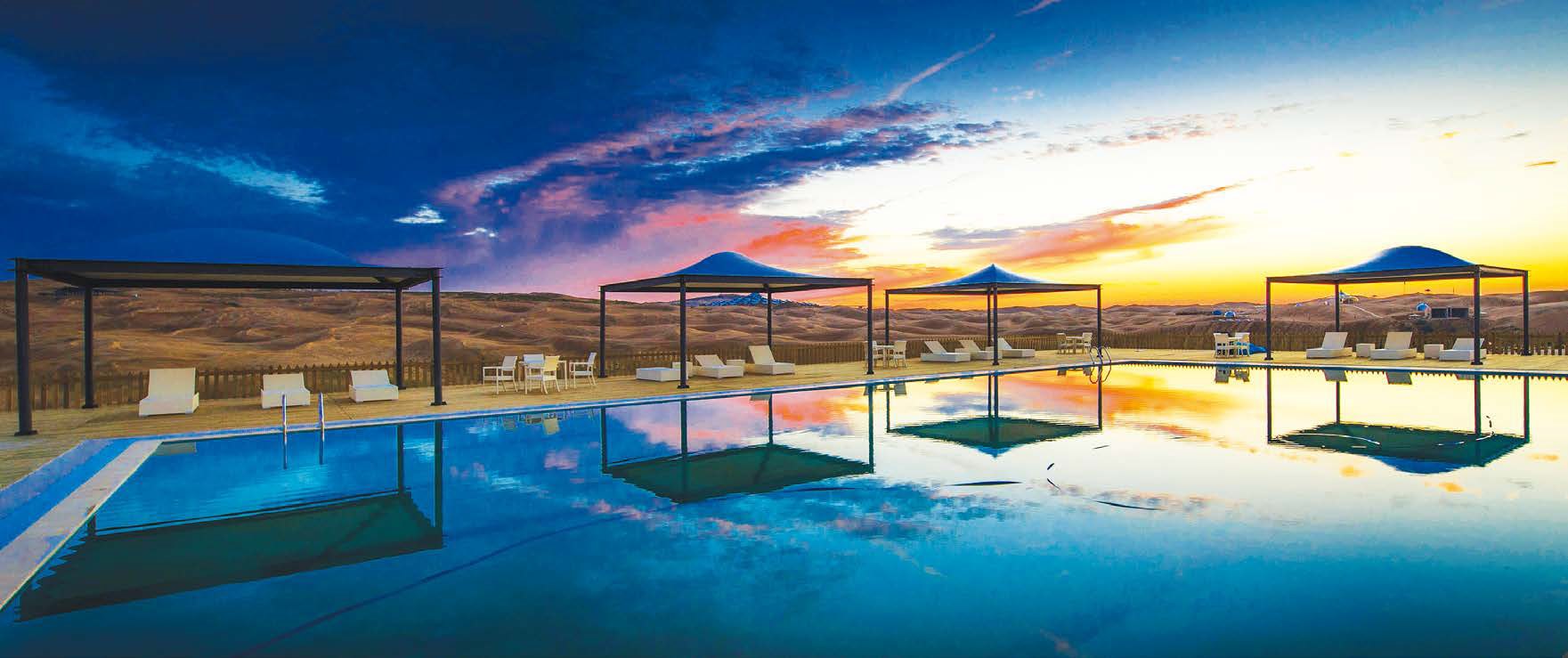 Xingshawan Desert Lotus Hotel Eerduosi China — by HDG