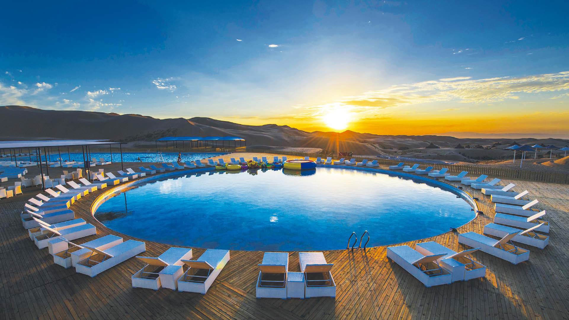 Xingshawan Desert Lotus Hotel Eerduosi China — by HDG