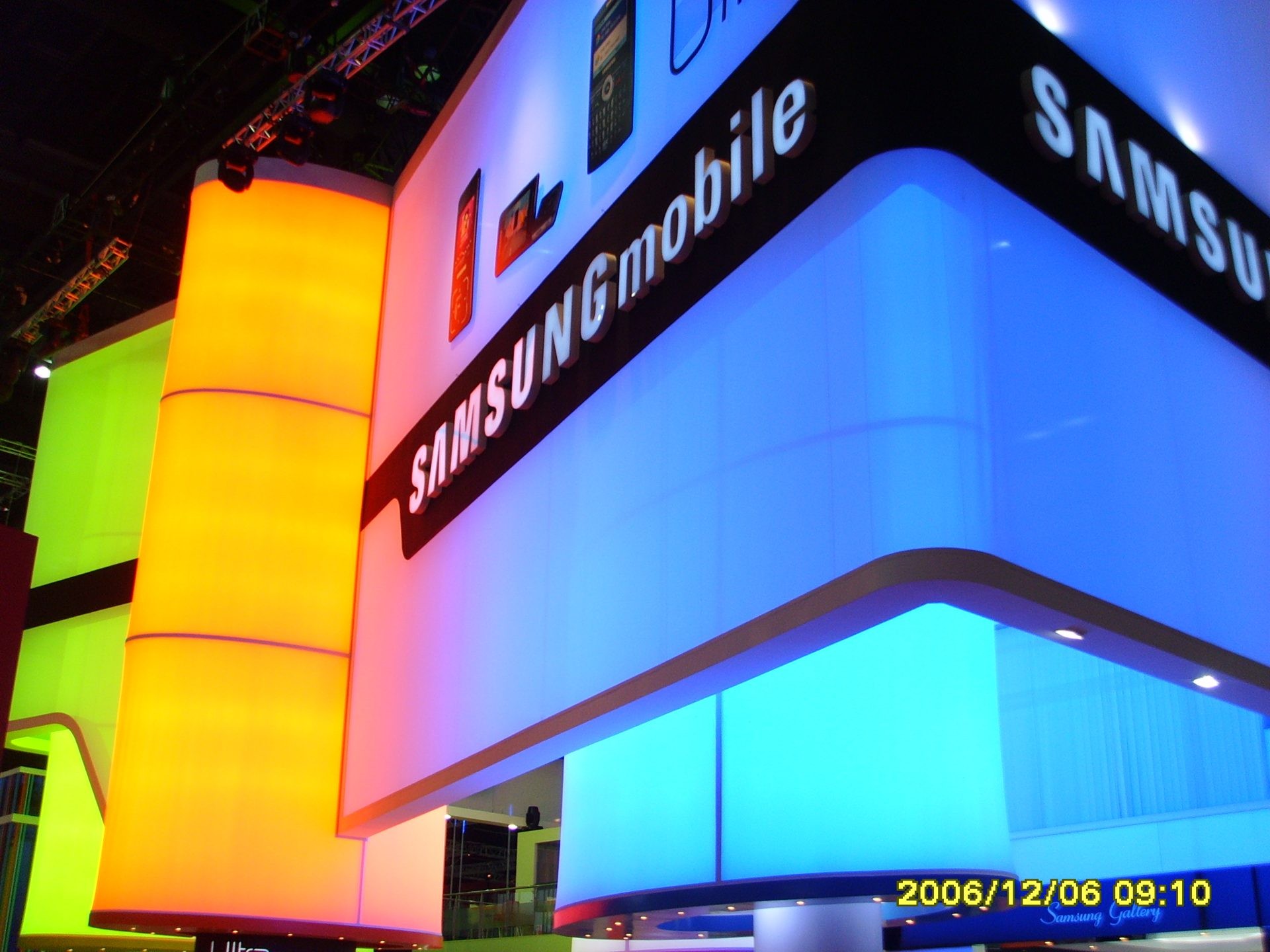 ITU Hongkong Samsung Mobile Pavilion — interior by HDG